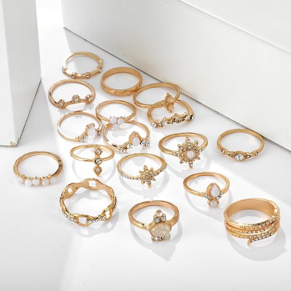 Jewelry - Bohemian Style 17 Piece Set Rings